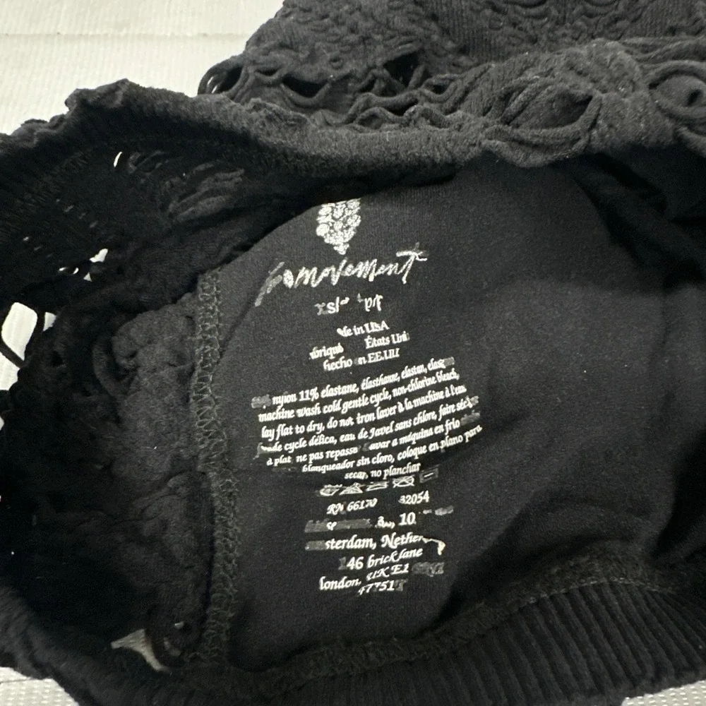New Free People Movement Gone Knit  Crop Top In Black Size: XS